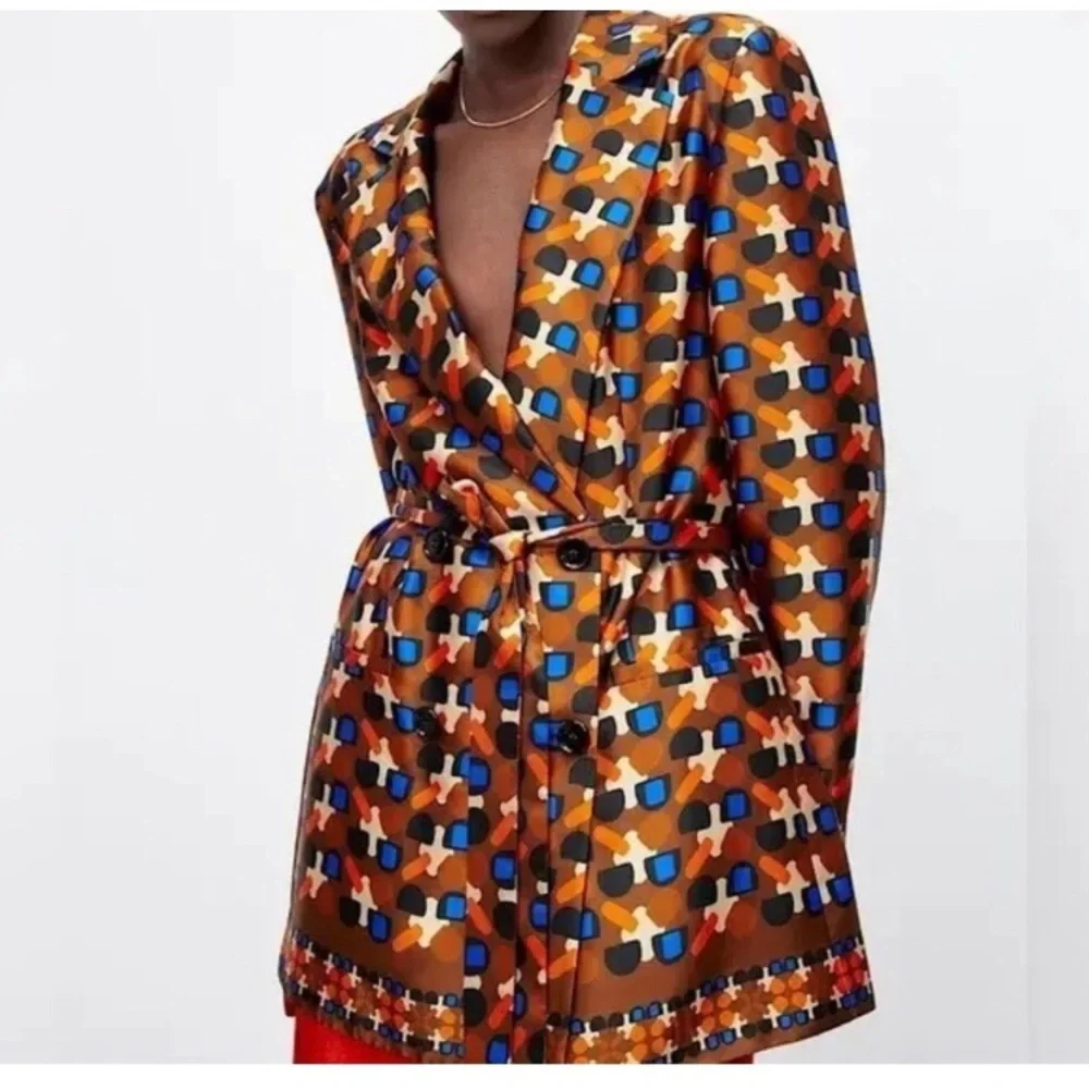 ZARA NWT Geometric Print Satin Blazer Women’s XL - Picture 3 of 15